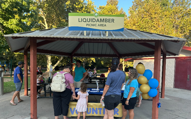 families signing up to volunteer for school needs. 